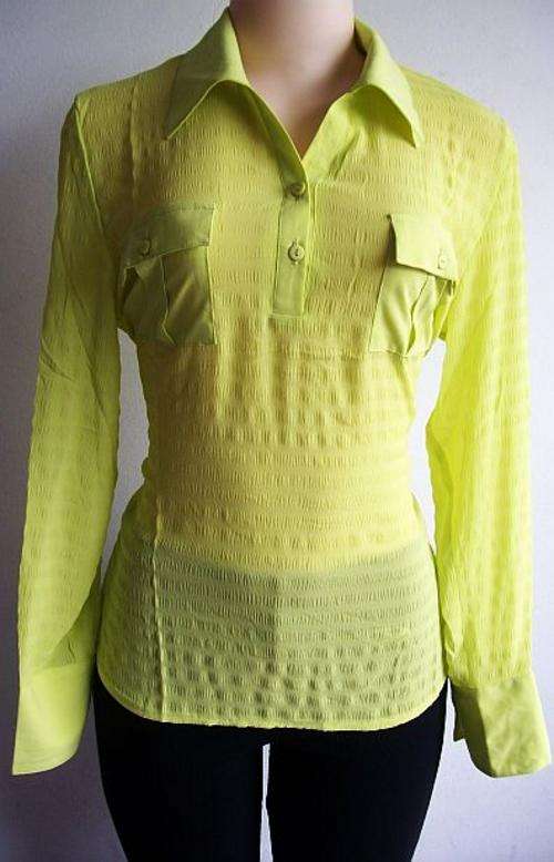 Lovely Collared Blouse  Size 38