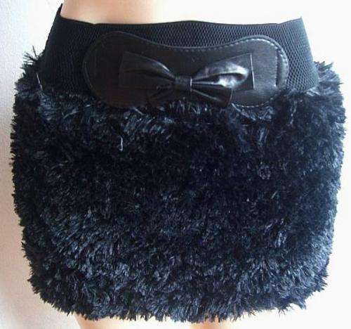 Lovely Short Winter Skirt. Size 32