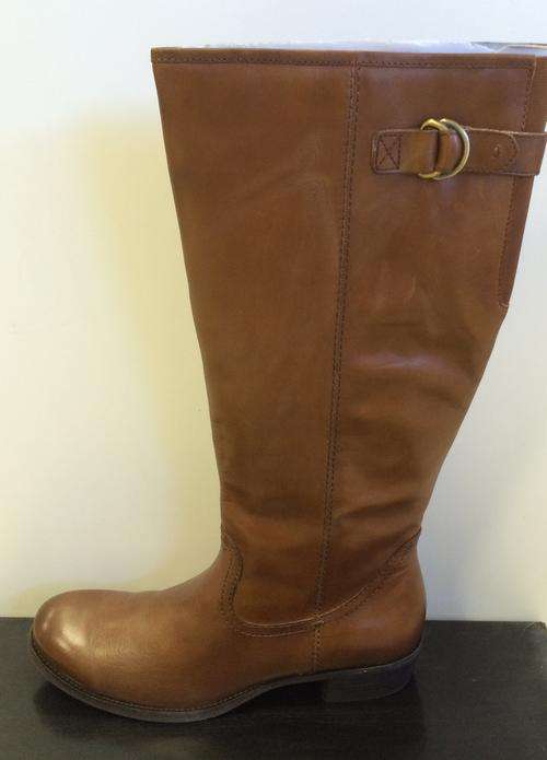 Green Cross Ladies Boots Tan Size *9* Only - Brand New