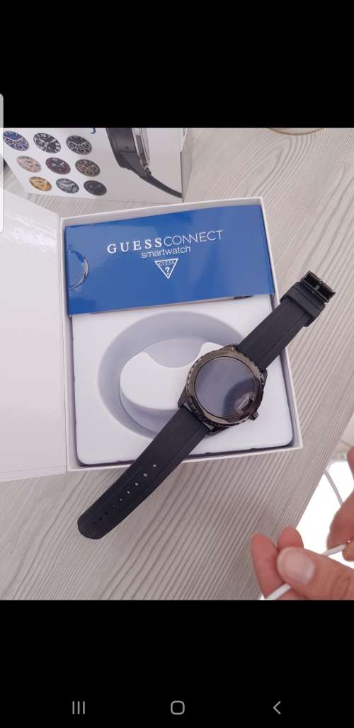 guess smart watch