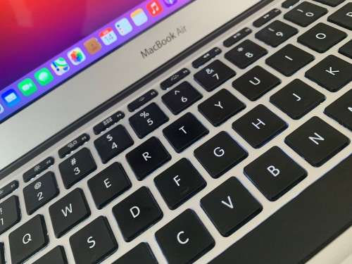 2015 Macbook Air - Intel Core i5 - 4GB RAM - 128GB SSD - Preowned - Like New ~Free Shipping