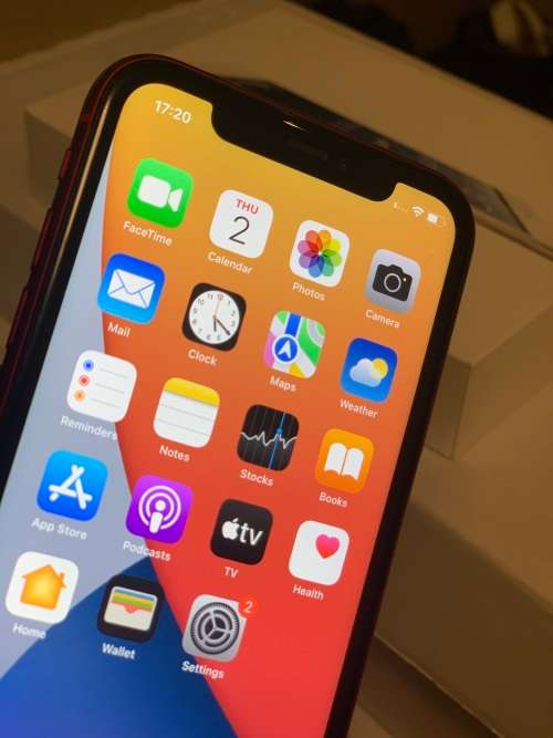 iPhone 11 - 64GB - (Product) Red - Certified Preowned - Grade B