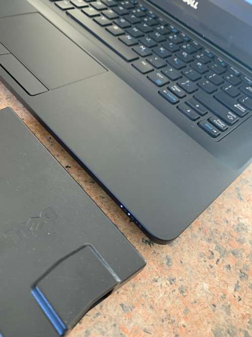 DELL Latitude E5470 - Intel Core i3 - 8GB - 256GB - LAPTOP - Grade A ~ Like New ~ FREE Shipping