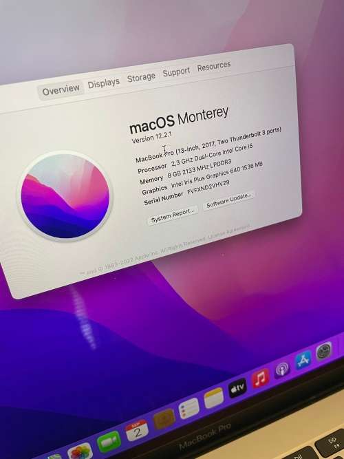 Apple Macbook Pro 13-inch 2017 Model Retina Display - Intel Core i5 - 8GB RAM - 128GB SSD - Preowned