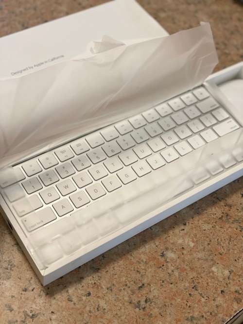 Apple Magic Mouse 2 & Keyboard 2 - Rechargeable ~ Like New ~ FREE Shipping