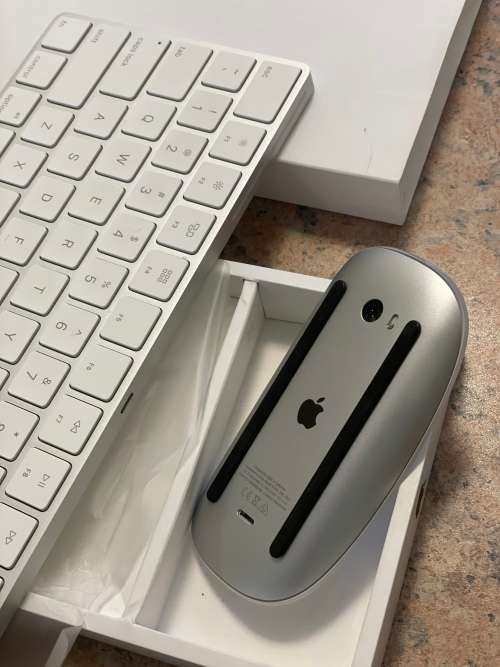 Apple Magic Mouse 2 & Keyboard 2 - Rechargeable ~ Like New ~ FREE Shipping