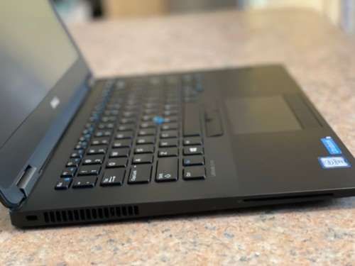 Dell Latitude E7470 Laptop - Intel Core i5 - 16GB RAM - 256GB SSD ~Grade A ~FREE 32GB Memory Stick