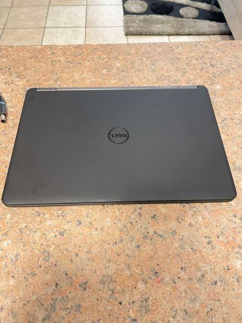Dell Latitude E7250 Laptop - Intel Core i5 - 16GB RAM - 512GB SSD ~FREE 64GB Memory Stick