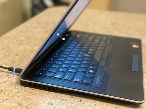 Dell Latitude E7440 Laptop - Intel Core i7 vPro - 16GB RAM - 512GB SSD Windows 11 Activated