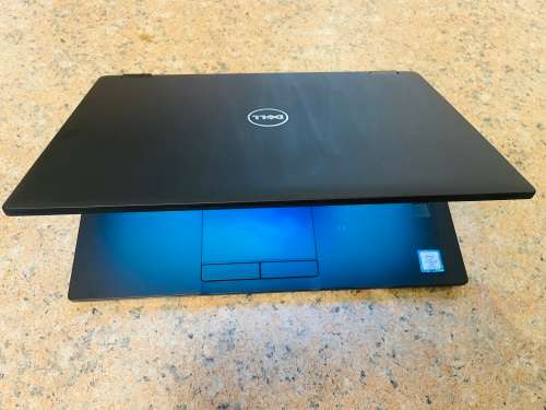 Dell Latitude 5289 2-in-1 FHD Touch Laptop PC - Intel Core i5-7300U 2.6GHz 8GB 256GB SSD