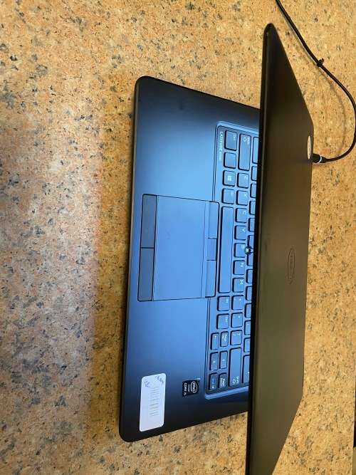 Dell Latitude E7450 Laptop - Intel Core i5 - 16GB RAM - 256GB SSD Windows 11 Pro Office 2021