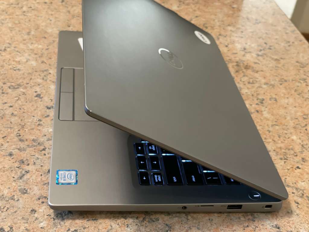 Dell Latitude 7300 Laptop - Touchscreen Intel Core i5 - 16GB RAM - 256GB SSD FREE 64GB Memory Stick