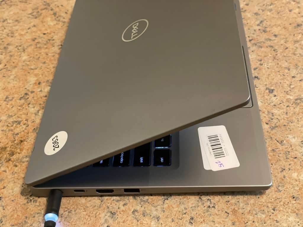 Dell Latitude 7300 Laptop - Touchscreen Intel Core i5 - 16GB RAM - 256GB SSD FREE 64GB Memory Stick