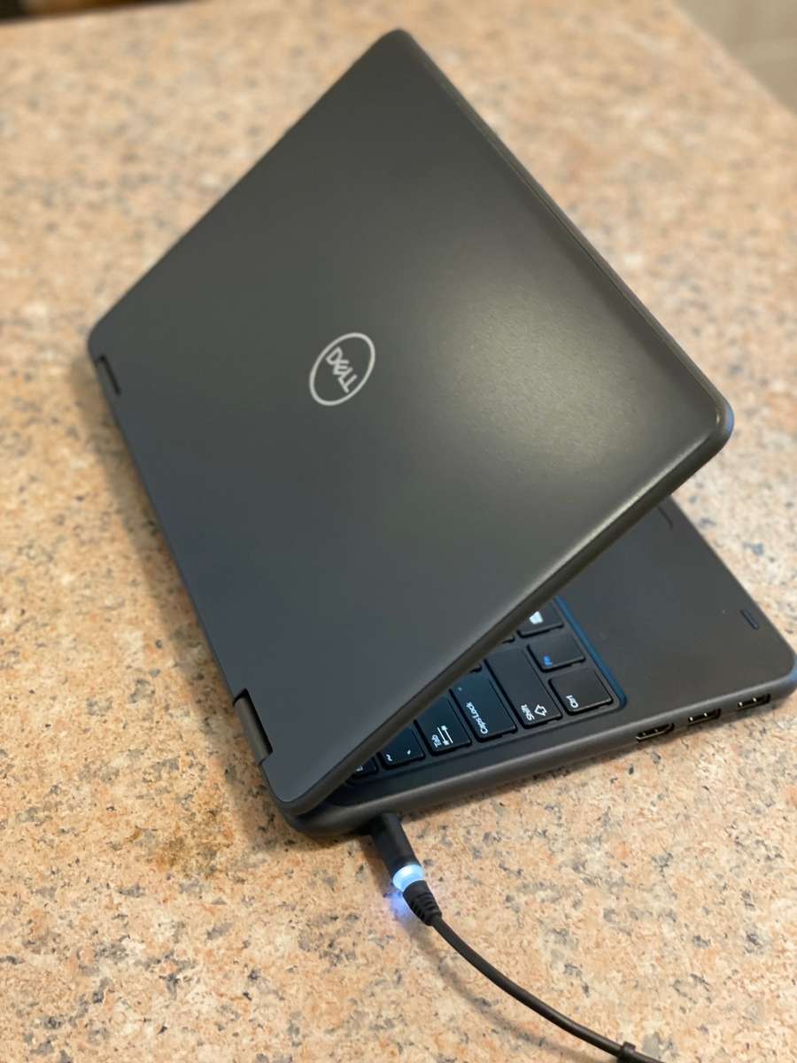 Dell Latitude 3190 2-in-1 Laptop - Touchscreen - Intel - 8GB RAM - 128GB SSD FREE 64GB Stick