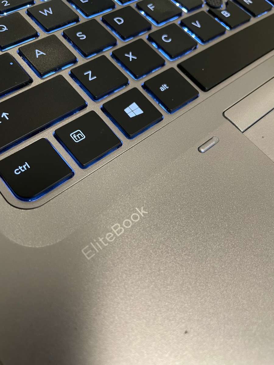 HP Elitebook 840 G3 Laptop - Intel Core i7 6th Generation - 8GB RAM - 256GB SSD FREE 64GB Stick