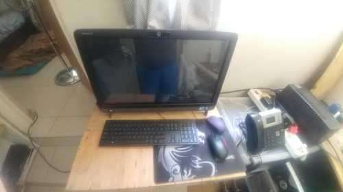 Dell Inspiron One 2310 All In One Muitl Touch Screen 23"