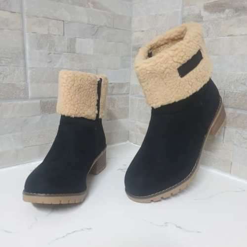Suede black boots