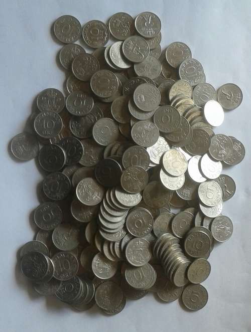 WOW WOW WOW.245 x Danmark 10 Ore AS PER PICTURES.Dated 1948-1988 with few years missing.
