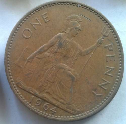 68 x Brittish Pennies dated from 1901-1964.NOT ALL THE DATES.AS PER PICTURES.