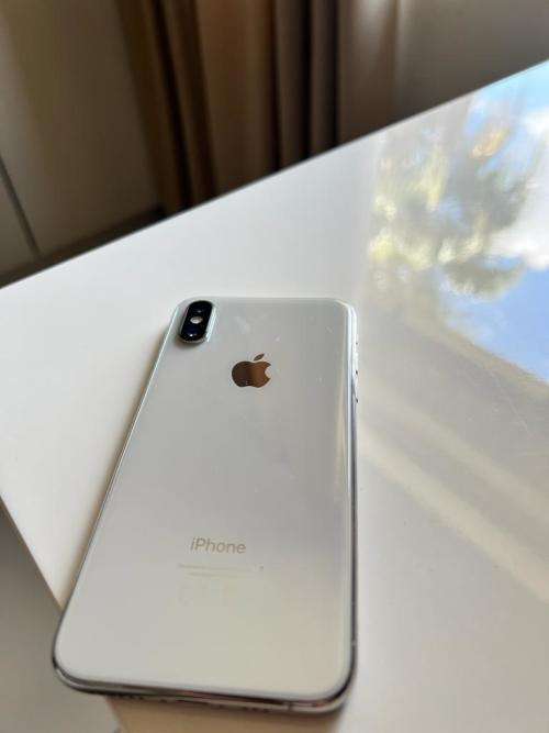 iPhone XS 64Gb