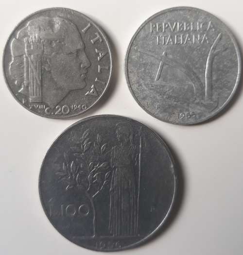 Small collection of Italy coins