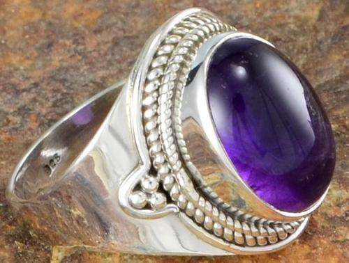 Gorgeous Size 8 Solid Silver Amethyst Ring...