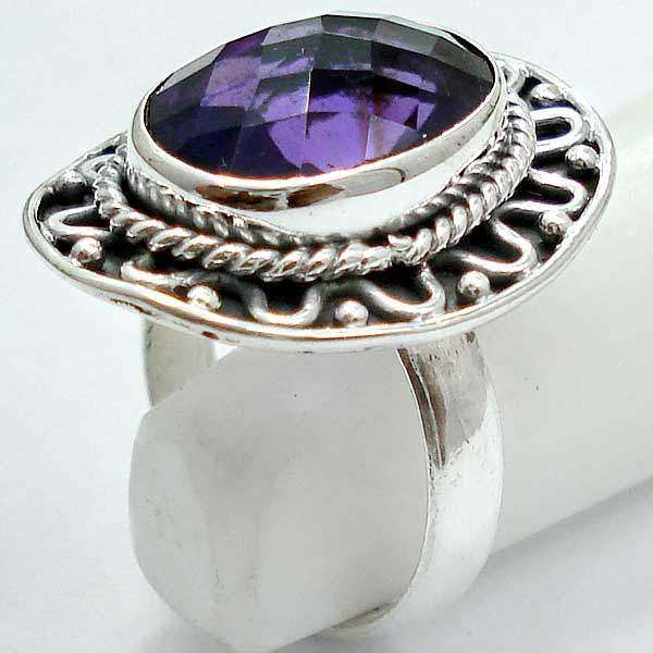 Exquisite 925 Sterling Silver Amethyst ring...