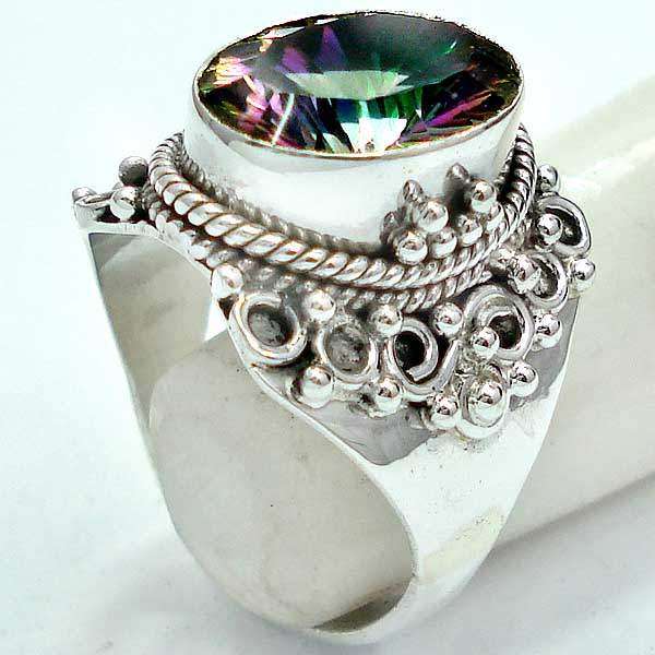 **CLEARANCE SALE**Exquisite 925 Sterling Silver & Mystic Topaz Ring...