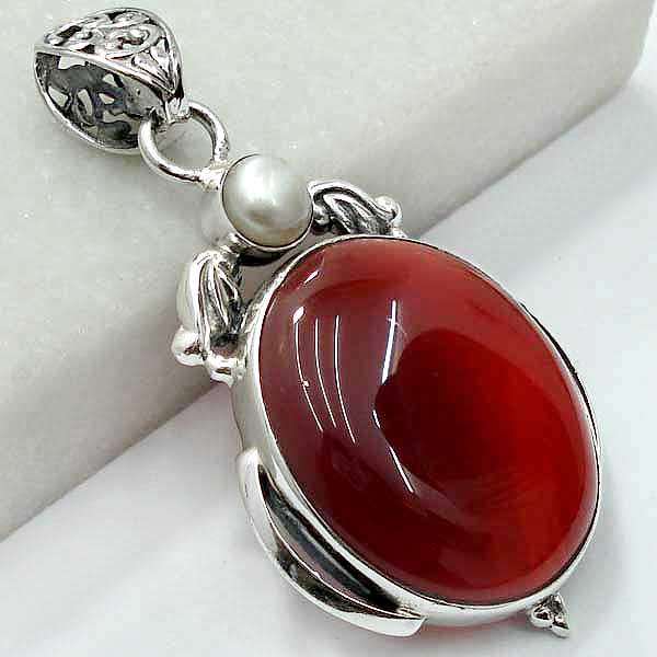 Exquisite Solid Silver Carnelian and pearl pendant...
