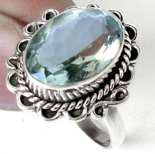 Gorgeous Size 8 Green Amethyst ring...