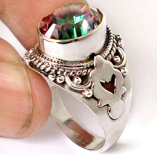 Gorgeous Size 6 Solid Silver Mystic Topaz ring...
