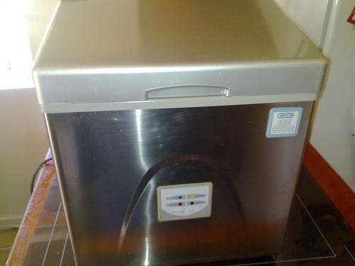 DEFY ZBC-15 CLEAR ICECUBE MAKER