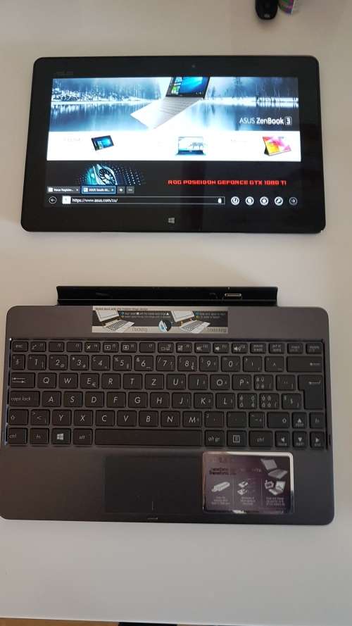 ASUS eK Vivo Tab RT TF600T