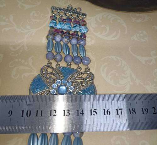 NEVER USED : VINTAGE Bracelet : Blue Beads and Stones (Unique)