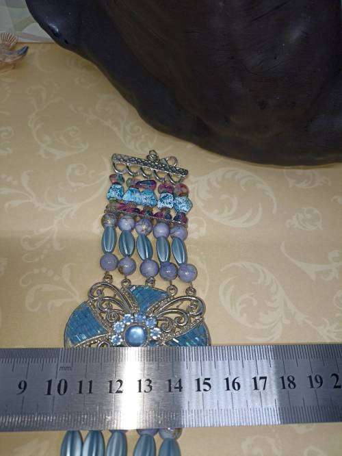 NEVER USED : VINTAGE Bracelet : Blue Beads and Stones (Unique)