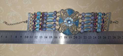 NEVER USED : VINTAGE Bracelet : Blue Beads and Stones (Unique)