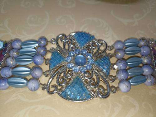 NEVER USED : VINTAGE Bracelet : Blue Beads and Stones (Unique)