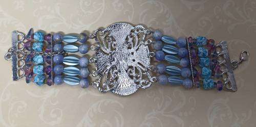 NEVER USED : VINTAGE Bracelet : Blue Beads and Stones (Unique)