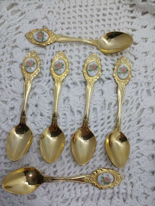 VINTAGE : Gold Plated (24 carat) Eetrite Teaspoons