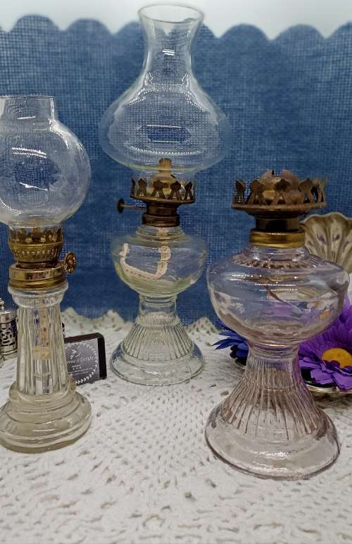 VINTAGE : Paraffin Oil Lamp nr 3