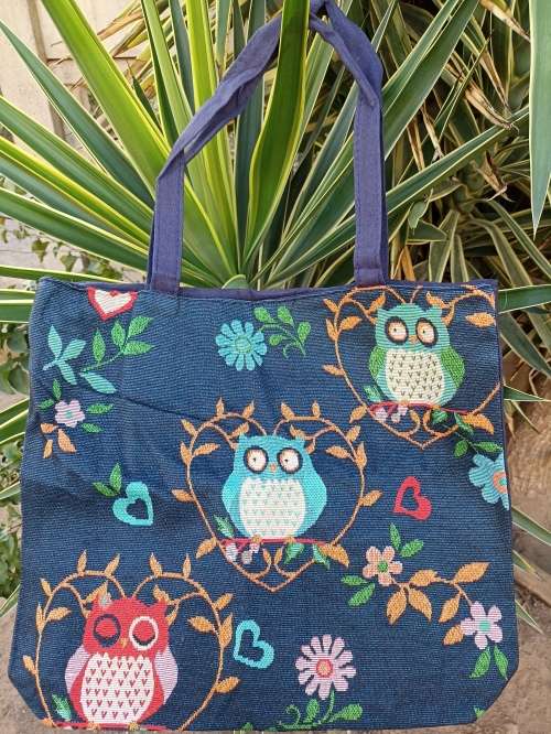 NEW : Maxi Canvas Tote Bag with Owl Print Design (3 owls)