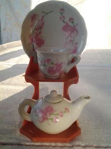 Mini teapot ornament