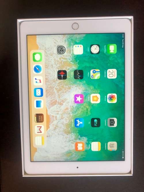 iPad Pro Gen 1**9.7 inch** 32GB**WIFI**Silver