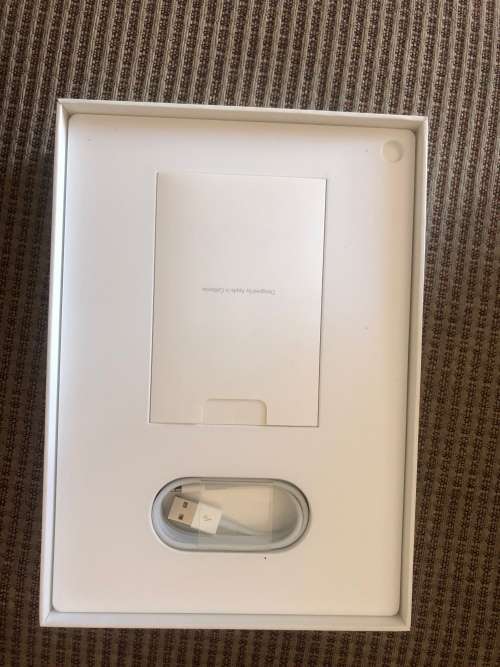 iPad Pro Gen 1**9.7 inch** 32GB**WIFI**Silver