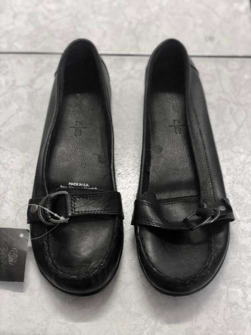 Froggie Genuine Leather Lined Shoes, Black (Brand New)