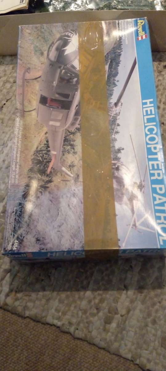 AIRFIX LOCKHEED HERCULES AC 130 H GUNSHIP PLASTIC MODEL KIT CARGO PLANE.