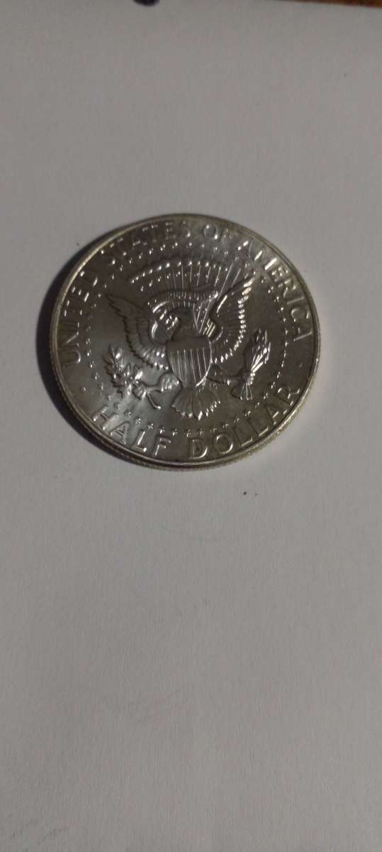 1964 USA KENNEDY SILVER HALF DOLLAR. GREAT CONDITION.