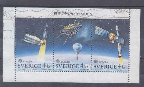 SWEDEN ++ 1991 ++ "EUROPA IN SPACE" ++ SHEETLET ++ FU ++ C/V R72 ++ SG 1585-1587