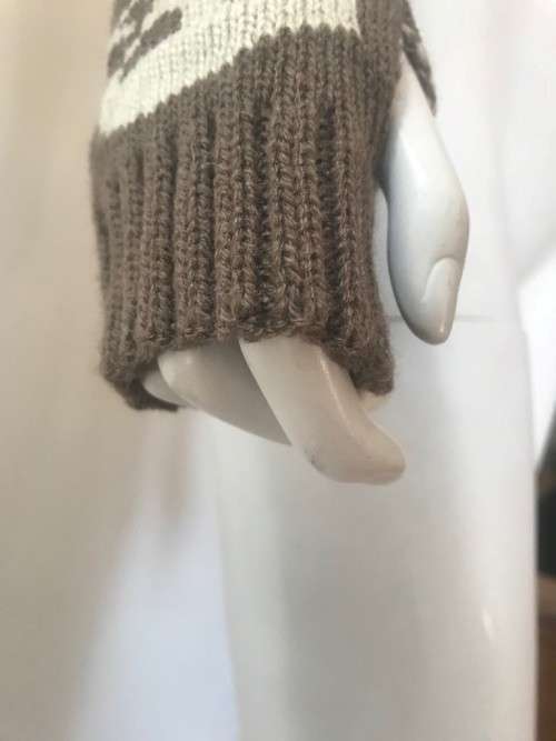 Brown skull gloves SIZE SMALL/MEDIUM