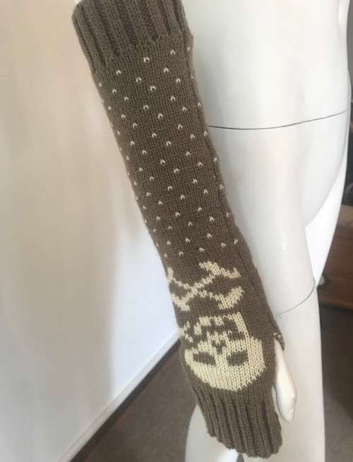 Brown skull gloves SIZE SMALL/MEDIUM